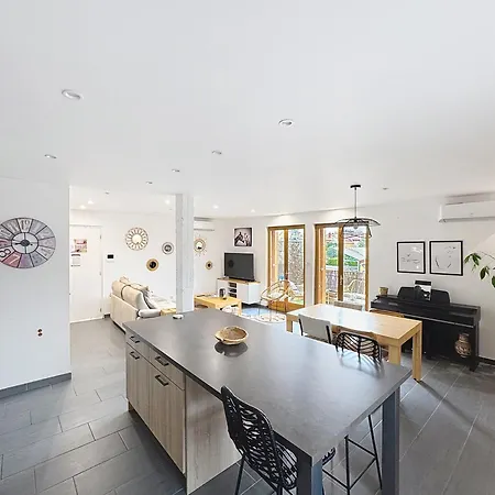 6 Personnes Avec Garage Apartment *