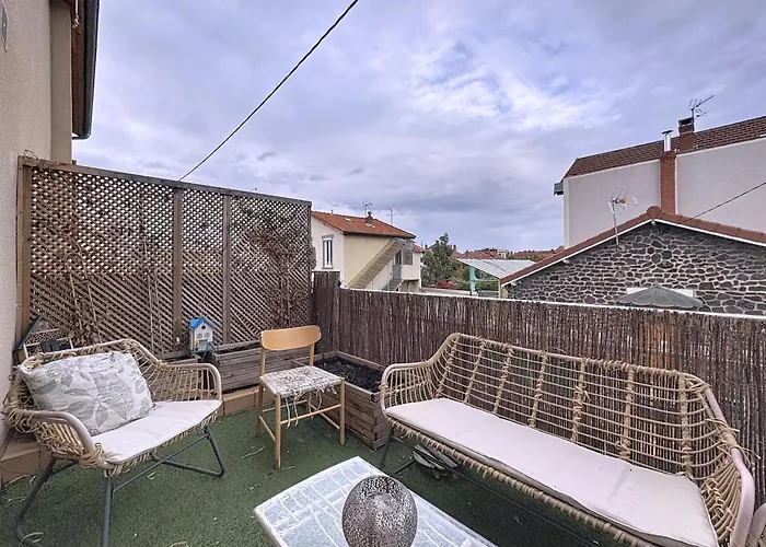 6 Personnes Avec Garage * Клермон-Ферран